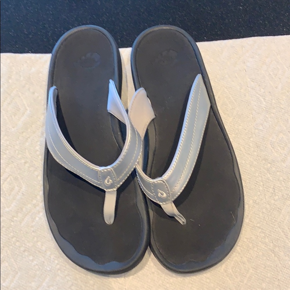 Sandles